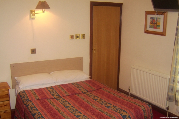 Hotel Crescent